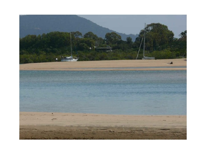 39 Mango Avenue, Eimeo QLD 4740