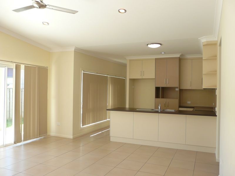 83 Village Circuit, Eimeo QLD 4740