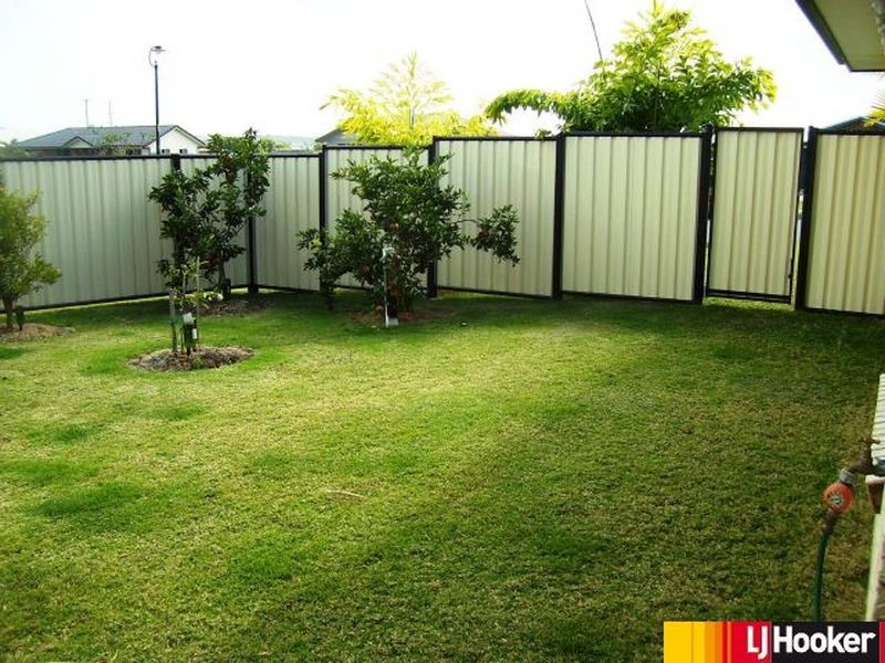 37 Stuart Hindle Drive, Mount Pleasant QLD 4740