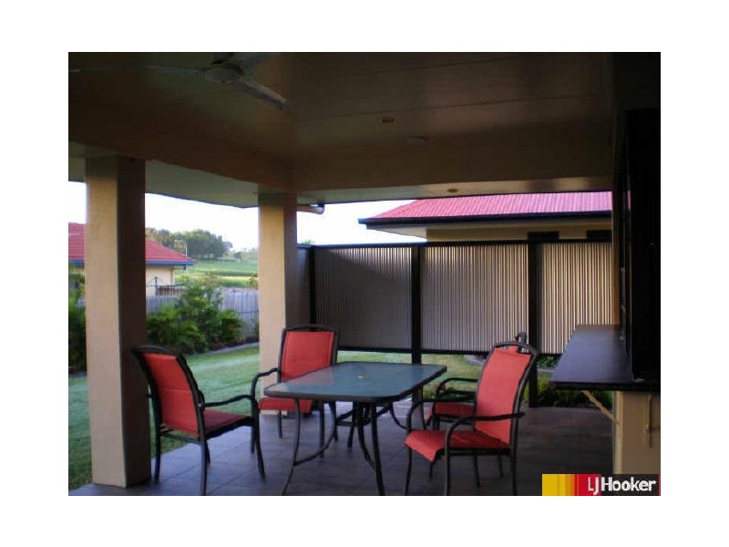 8 Sturt Street, Mackay QLD 4740