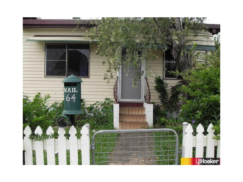 64 Beach Road, Sarina QLD 4737