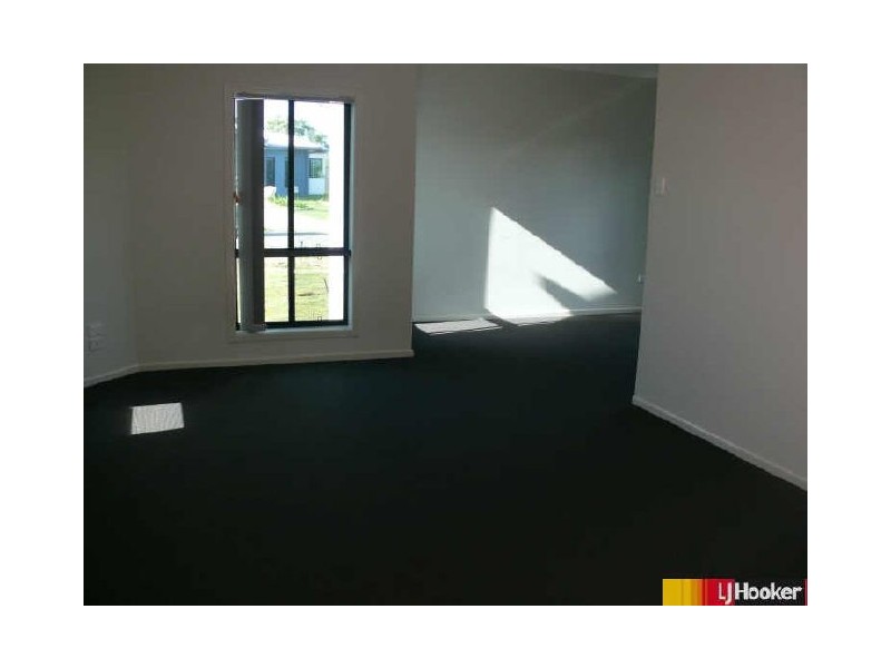 54 Village Circuit, Eimeo QLD 4740