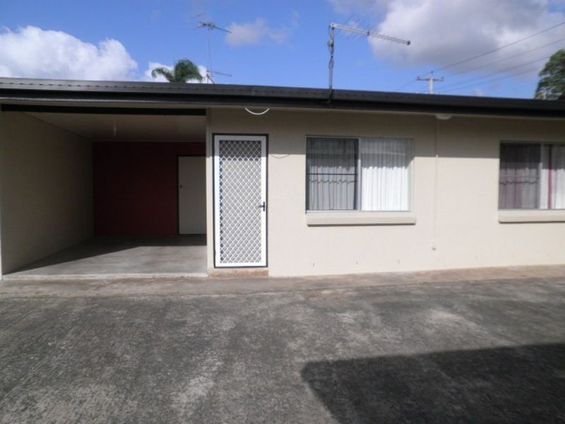 1/37 Range Road, Sarina QLD 4737