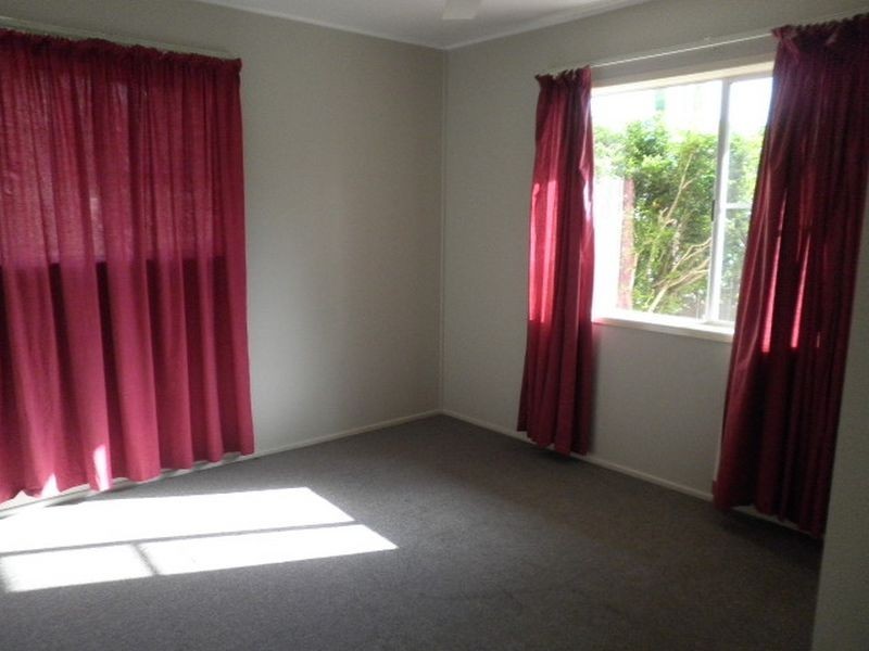 1/37 Range Road, Sarina QLD 4737