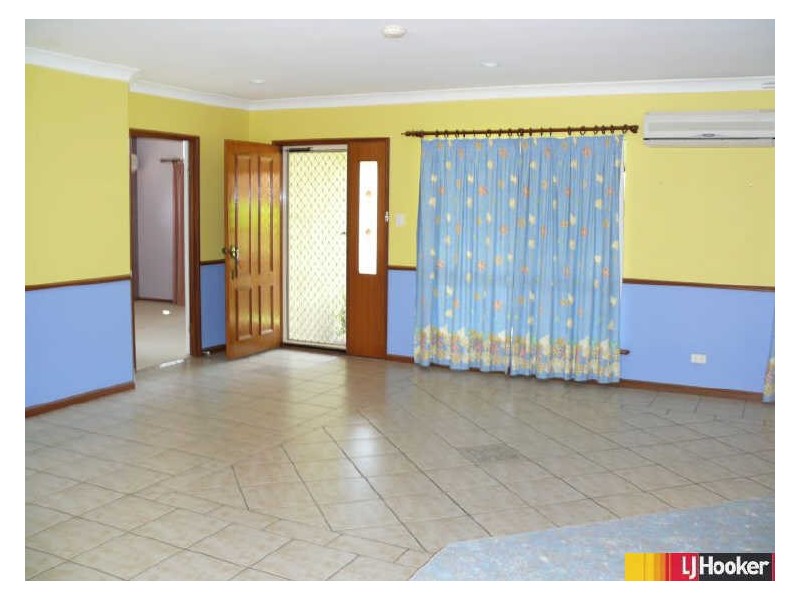 5 Kidston Avenue, Rural View QLD 4740