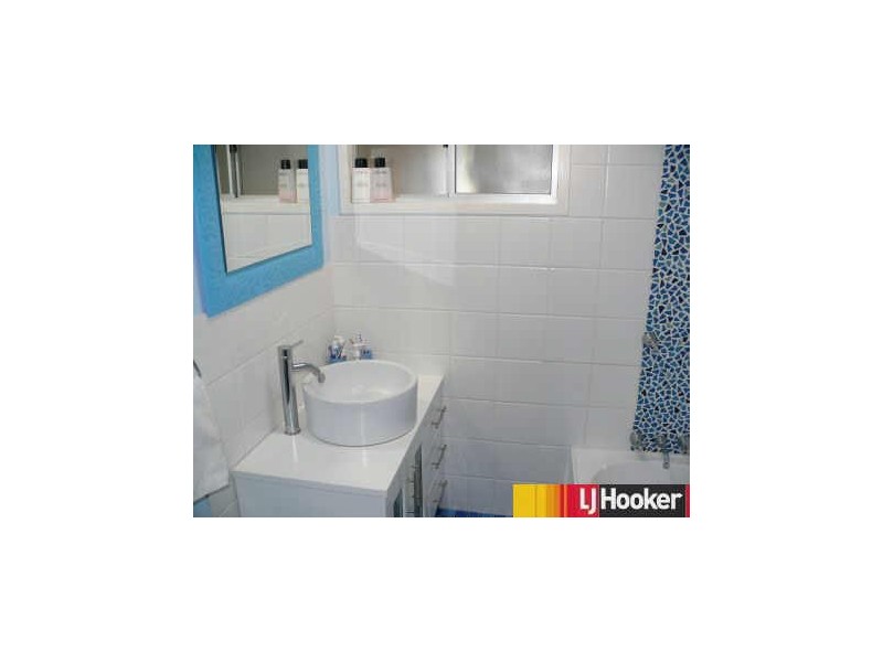 12 Thorning Street, West Mackay QLD 4740