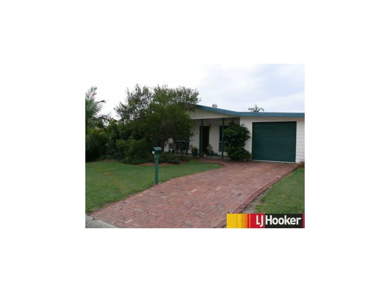 16 Linda Street, Bucasia QLD 4750