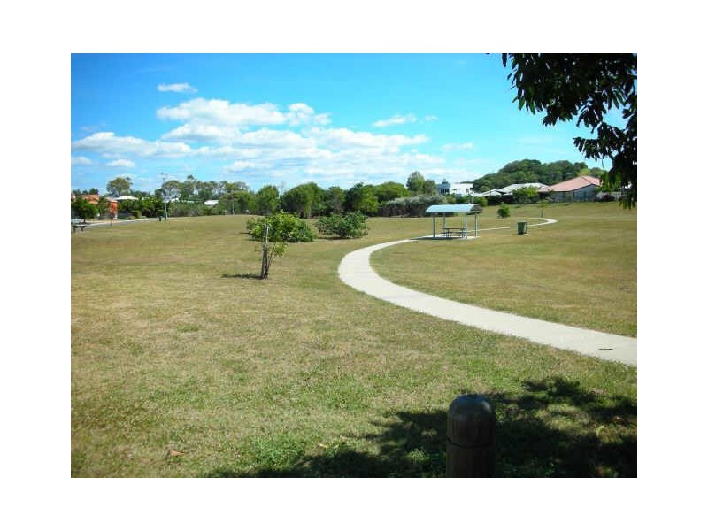 27 Portside Place, Shoal Point QLD 4750