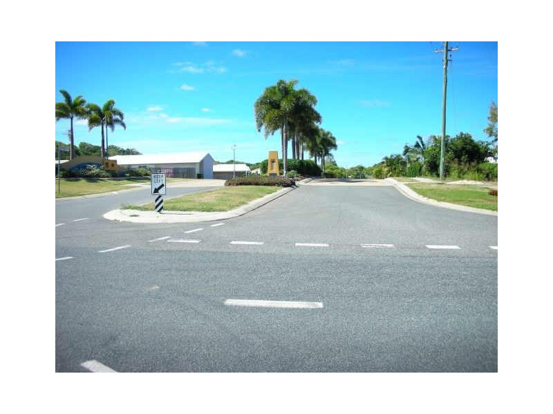 27 Portside Place, Shoal Point QLD 4750