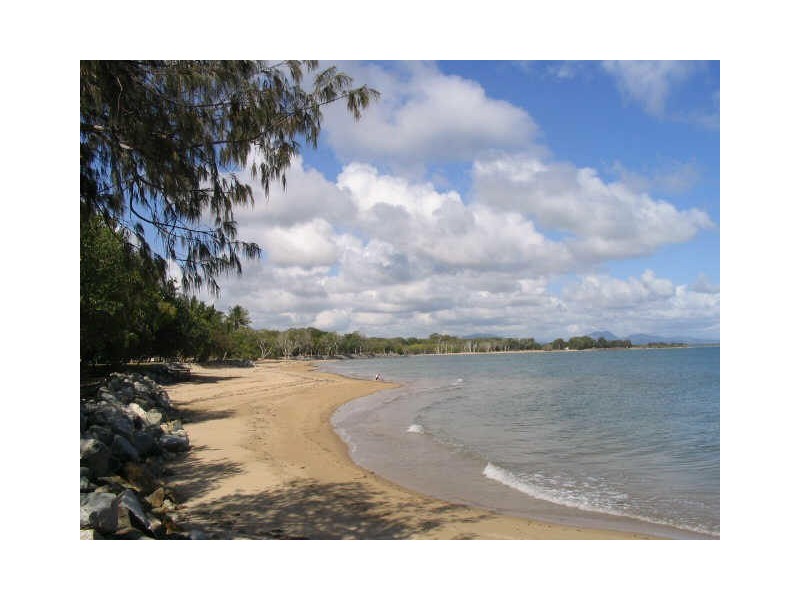 27 Portside Place, Shoal Point QLD 4750