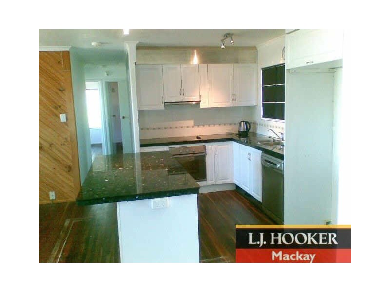 75 Banksia Avenue, Andergrove QLD 4740