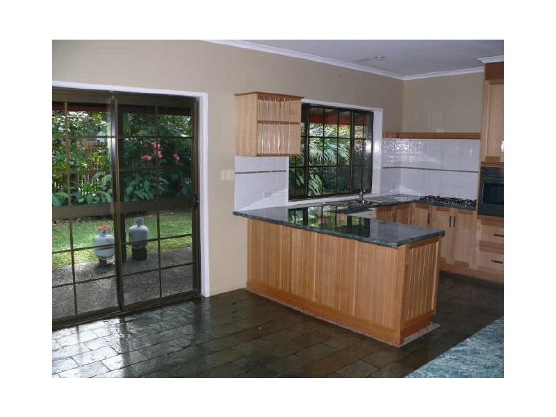 118 Shoal Point Road, Shoal Point QLD 4750