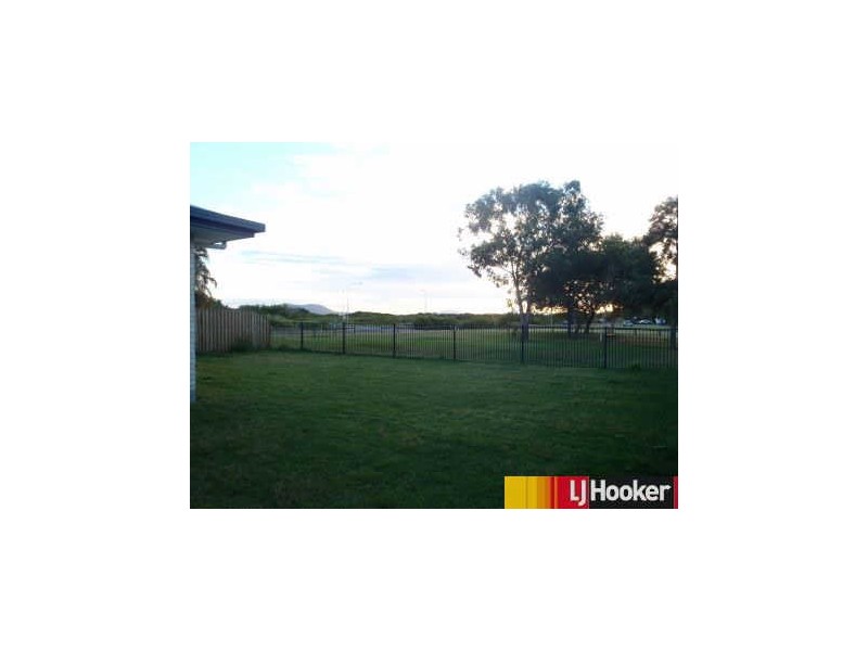 79 Village Circuit, Eimeo QLD 4740