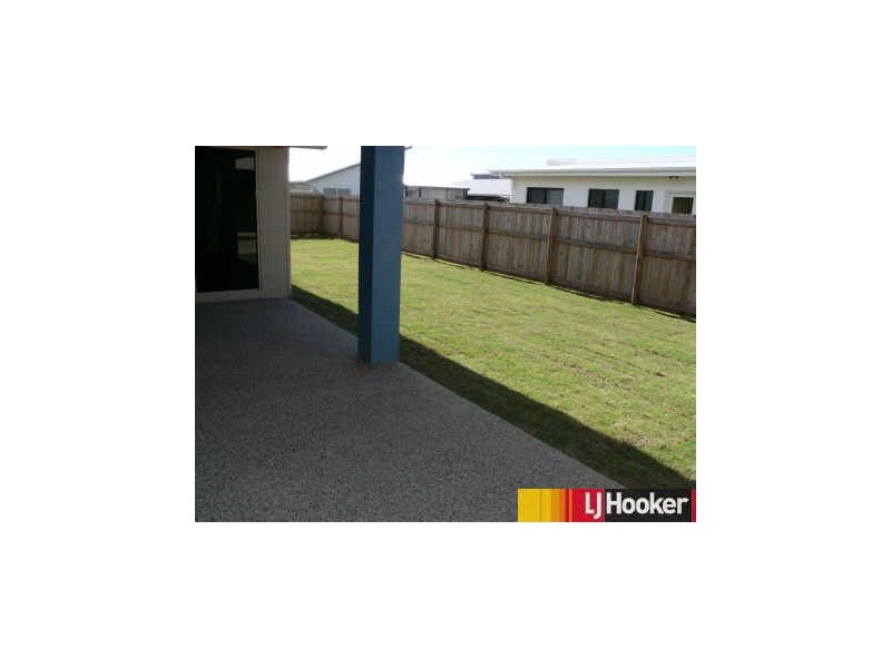 11 Vesta Lane, Mackay QLD 4740