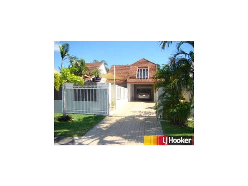9 Saltwater Street, Eimeo QLD 4740