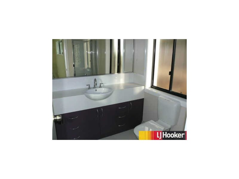 22 Village Circuit, Eimeo QLD 4740