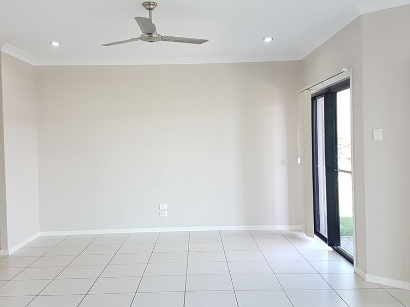 22 Village Circuit, Eimeo QLD 4740