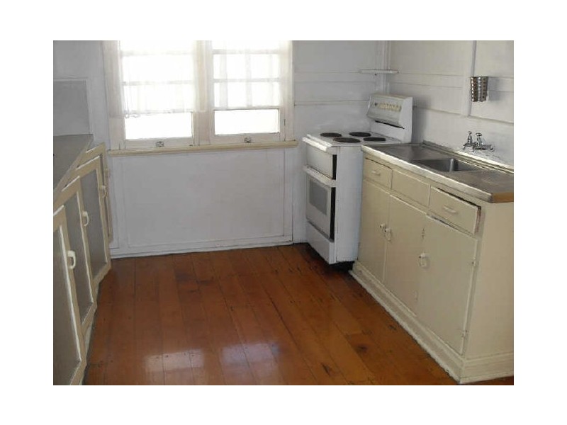 6 Juliet, Mackay QLD 4740