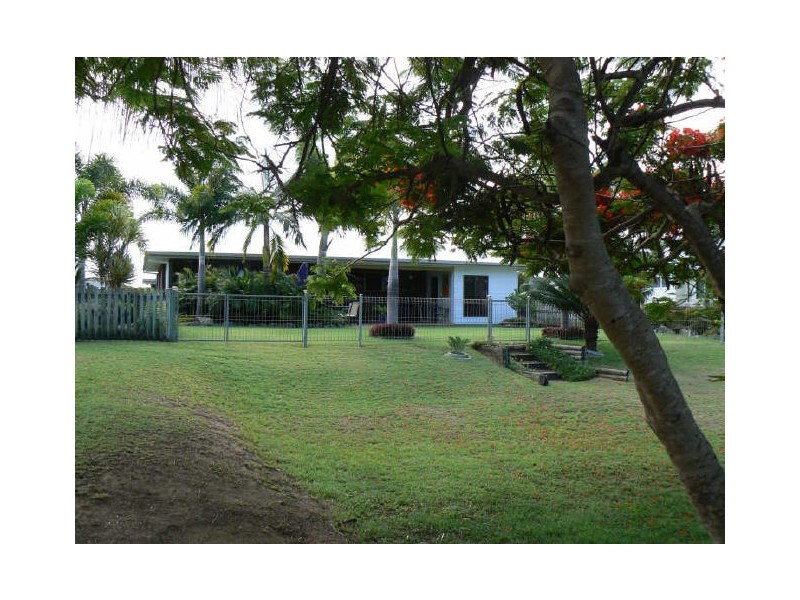 113 Rasmussen Avenue, Salonika Beach QLD 4740
