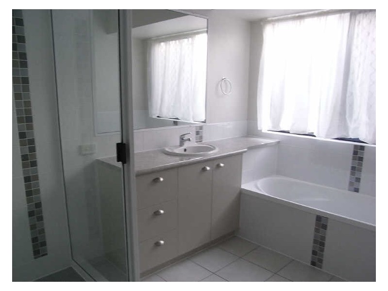 20 Mulcahy Cres, Eimeo QLD 4740