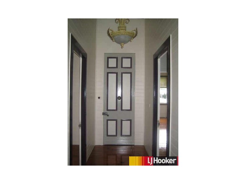 14 Moore Street, Mackay QLD 4740