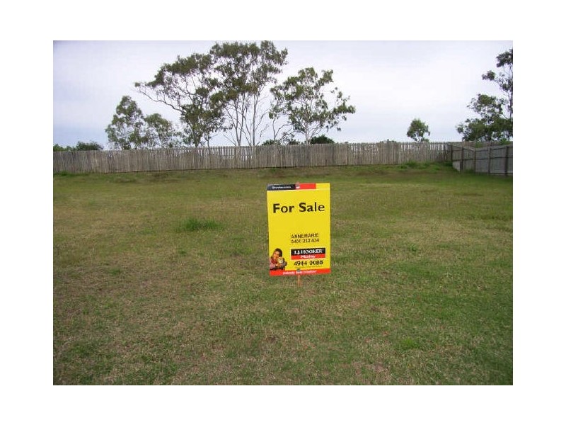 7 Joseph Court, Glenella QLD 4740