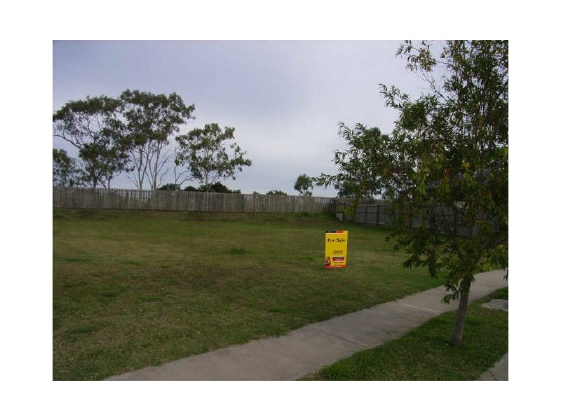 7 Joseph Court, Glenella QLD 4740