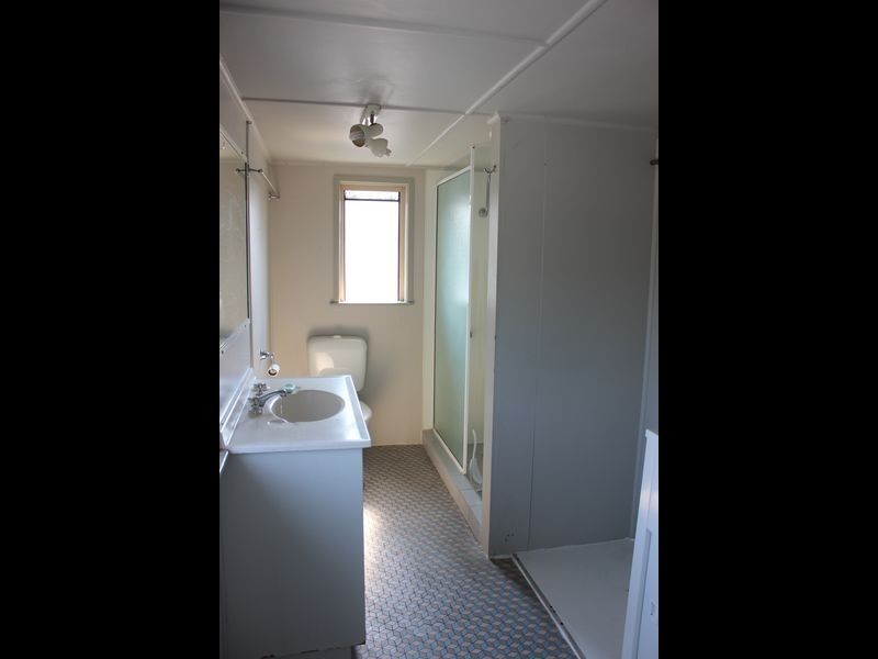 2/8 Knobel Street, North Mackay QLD 4740