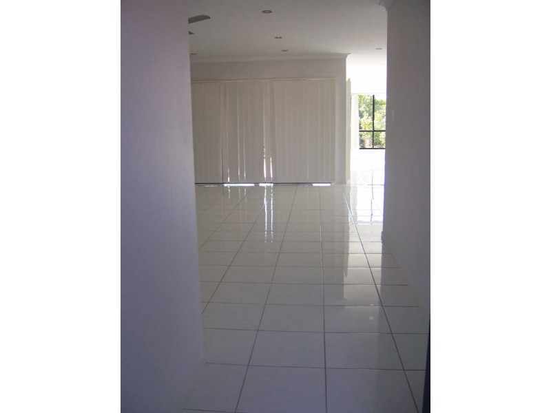 17 Village Circuit, Eimeo QLD 4740