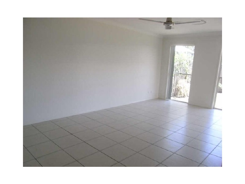 2/9 Bilgola Place, Blacks Beach QLD 4740