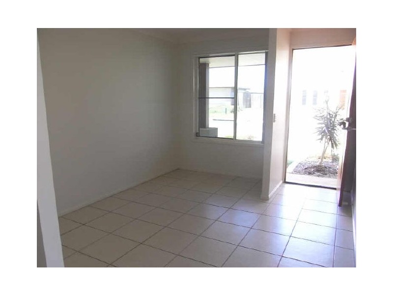 2/9 Bilgola Place, Blacks Beach QLD 4740