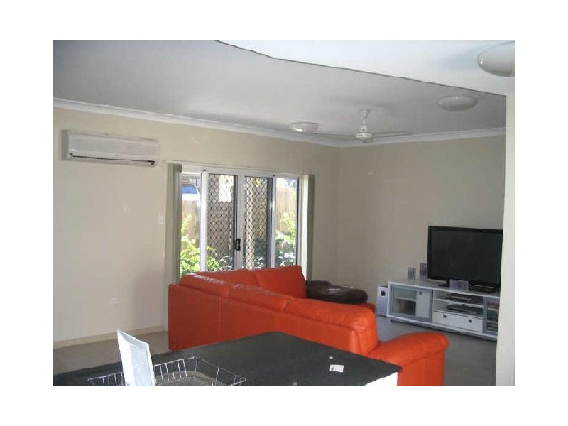 4/8 Admiral Drive, Eimeo QLD 4740