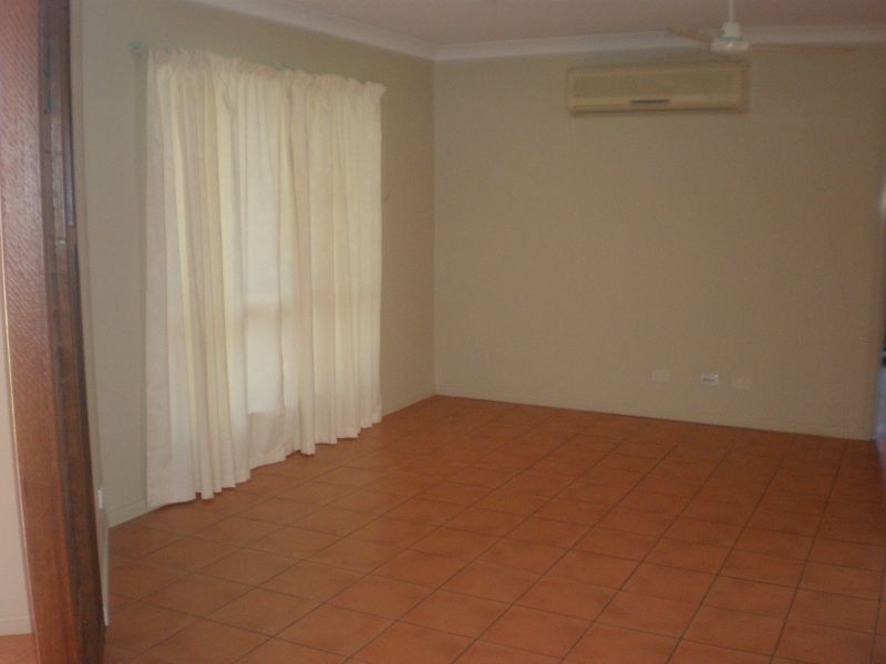 8 Starboard Circuit, Shoal Point QLD 4750