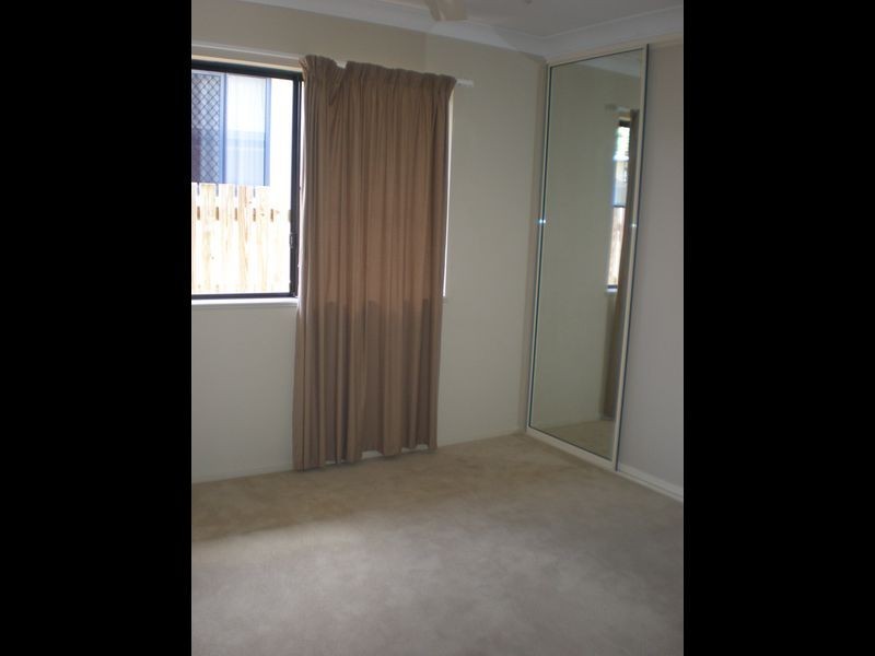 8 Starboard Circuit, Shoal Point QLD 4750