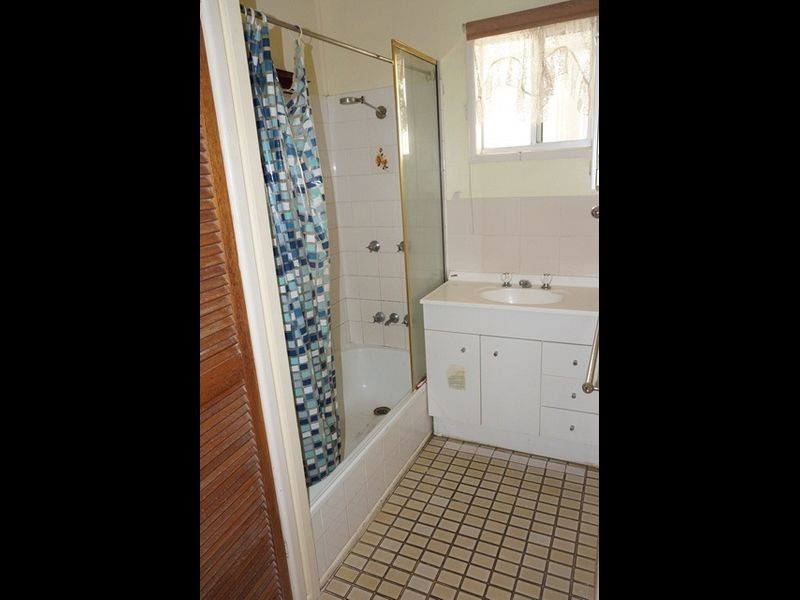 13 Raymond Croker Avenue, Mount Pleasant QLD 4740