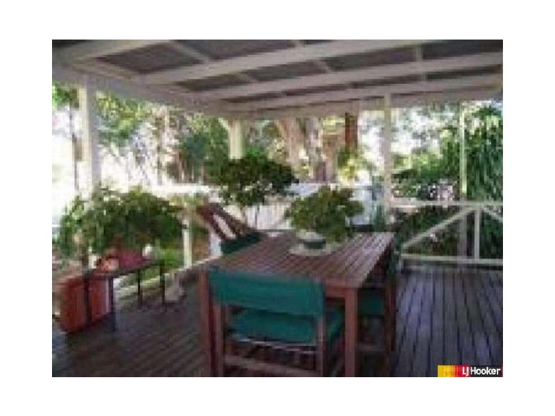 13 Cobb Court, Moranbah QLD 4744