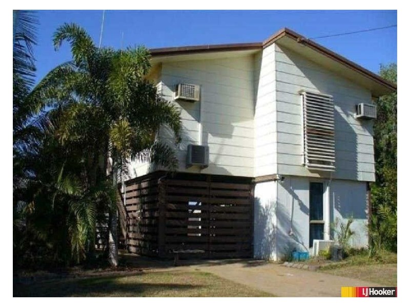 61 Cuthbert Street, Moranbah QLD 4744