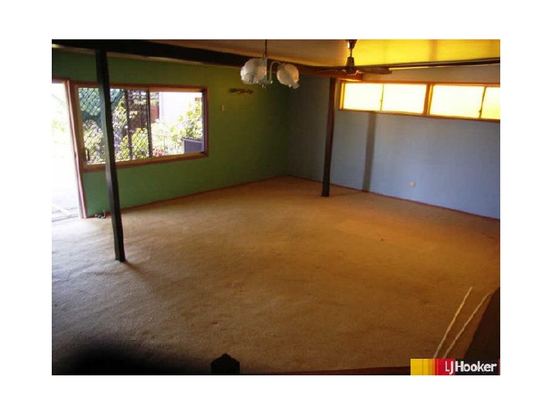 15 Albatross Street, Slade Point QLD 4740