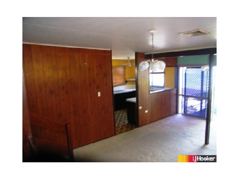 15 Albatross Street, Slade Point QLD 4740