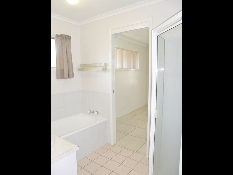 16 Avocado Court, Beaconsfield QLD 4740