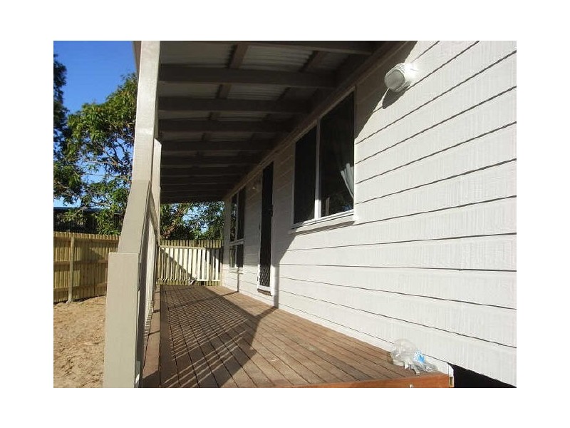 8 A Poincettia Court, Andergrove QLD 4740