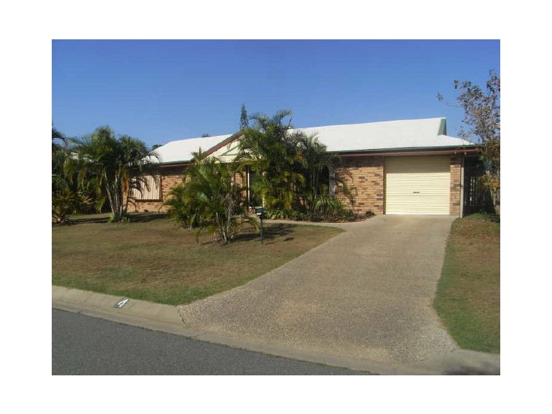 4 Seabreeze Court, Slade Point QLD 4740
