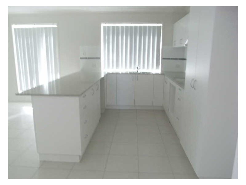 1 Trinity Parade, Blacks Beach QLD 4740