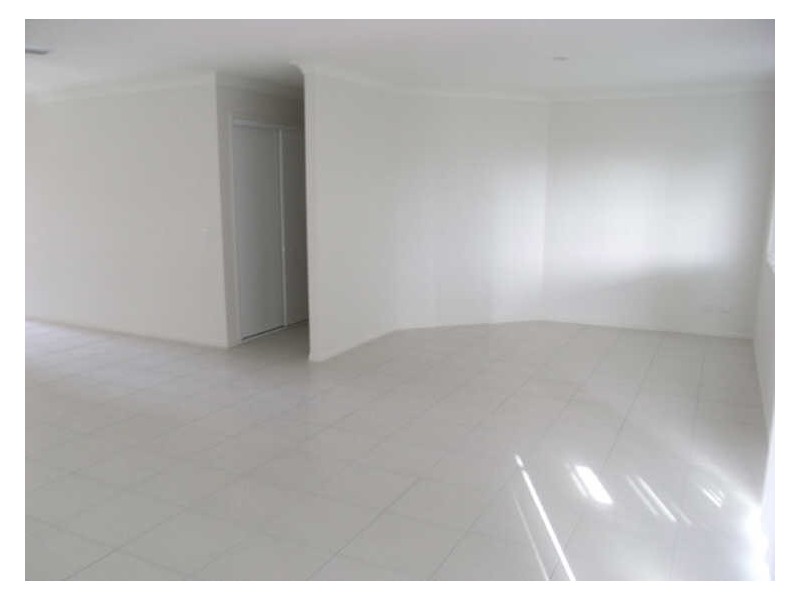 1 Trinity Parade, Blacks Beach QLD 4740