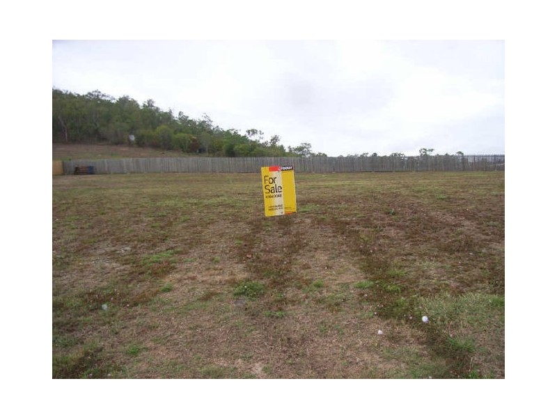 14 Aviland Drive, Seaforth QLD 4741