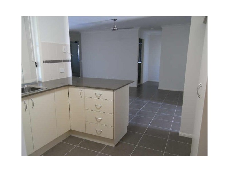 10 Bombo Court, Blacks Beach QLD 4740