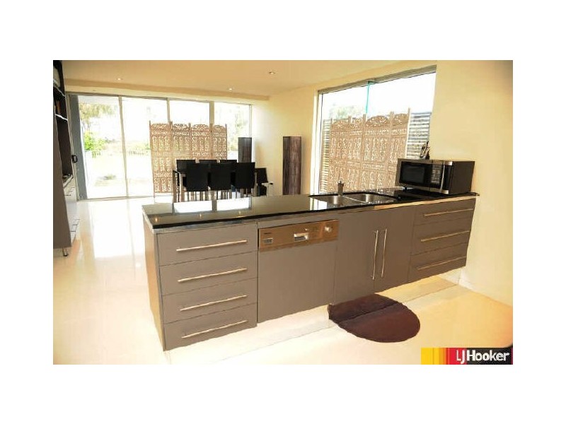 1/19 East Point Drive, Mackay Harbour QLD 4740