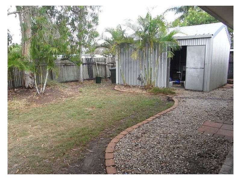 17 Nicklin Drive, Beaconsfield QLD 4740