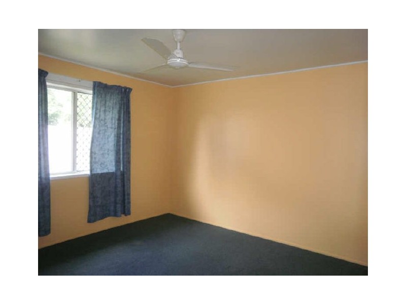8 Renae Street, Andergrove QLD 4740