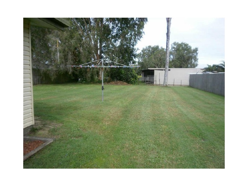 8 Renae Street, Andergrove QLD 4740